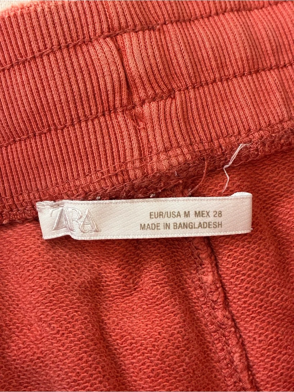 Zara | Washed effect jogging shorts cotton in russet brick orange size medium